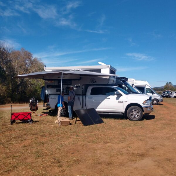 BunduAwn270 L-shaped awning