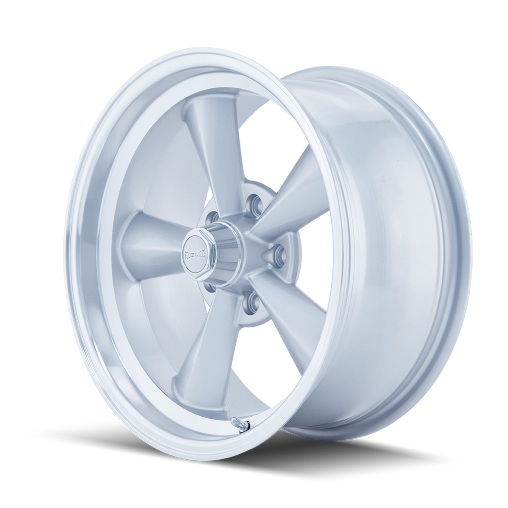 Ridler 675 Wheel – Silver / Machined Lip