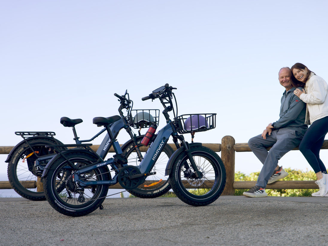 Himiway D5 2.0 20 inch e-bikes parked by the water