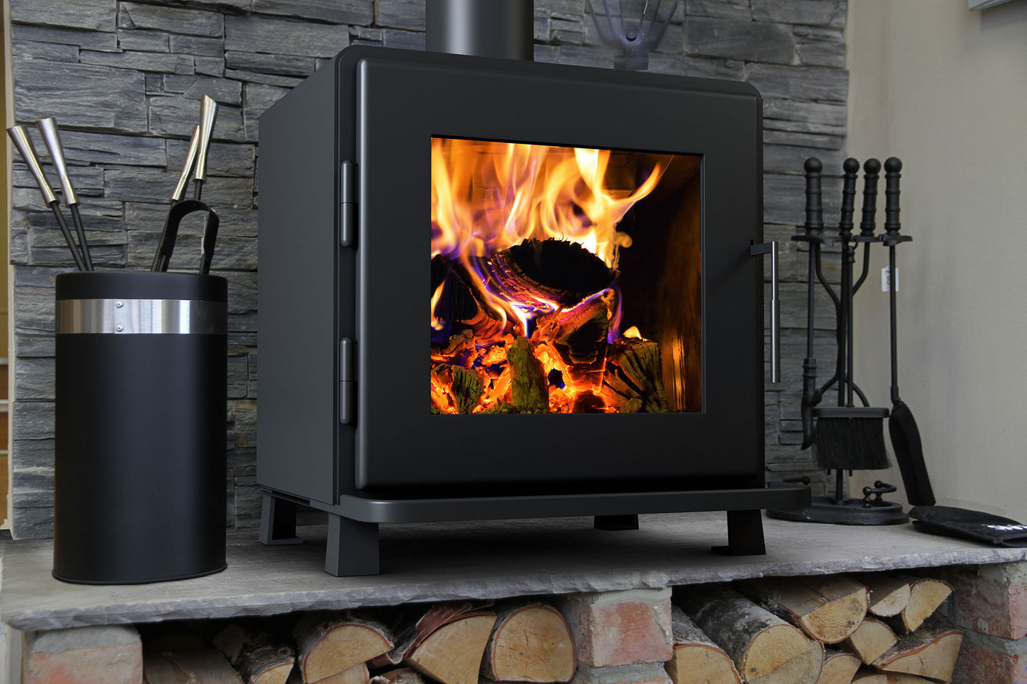 MF Fire Nova C Wood Stove — view 3